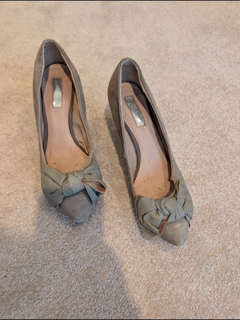 Zara Pointed Toe Knot Pumps in Taupe